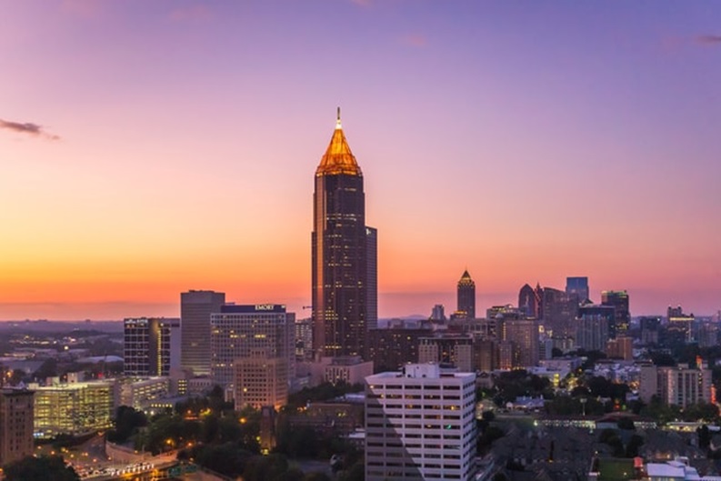 Atlanta skyline that makes you think about the 5 Things to Pack When Moving From Texas to Georgia